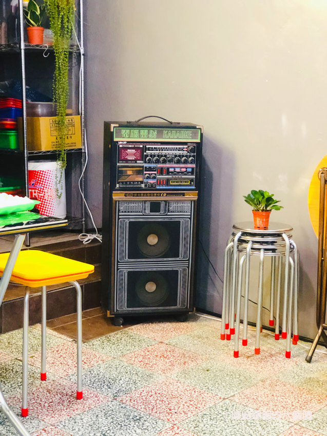 新竹城隍廟美食推薦！做食豔脆皮煎餃貳店，很會噴汁日式冰花煎餃！必吃明太子脆皮煎餃跟流鼻涕酸辣湯