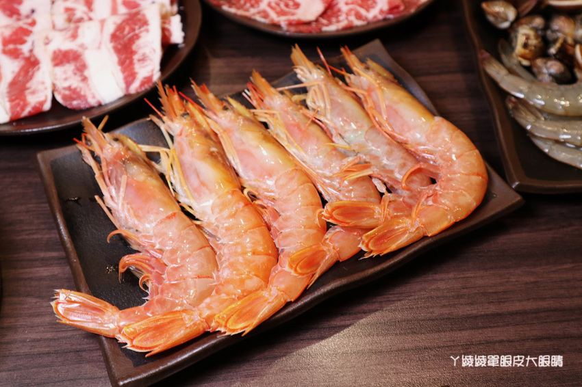 新竹火鍋吃到飽!鮮稻精緻鍋物,哈根達斯、天使紅蝦、美國PRIME牛肉等超過50種食材吃到飽