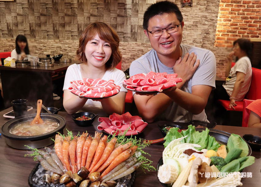 竹北火鍋吃到飽推薦鮮稻精緻鍋物！霸道海陸套餐、專屬好蝦套餐、肉肉套餐吃到爽