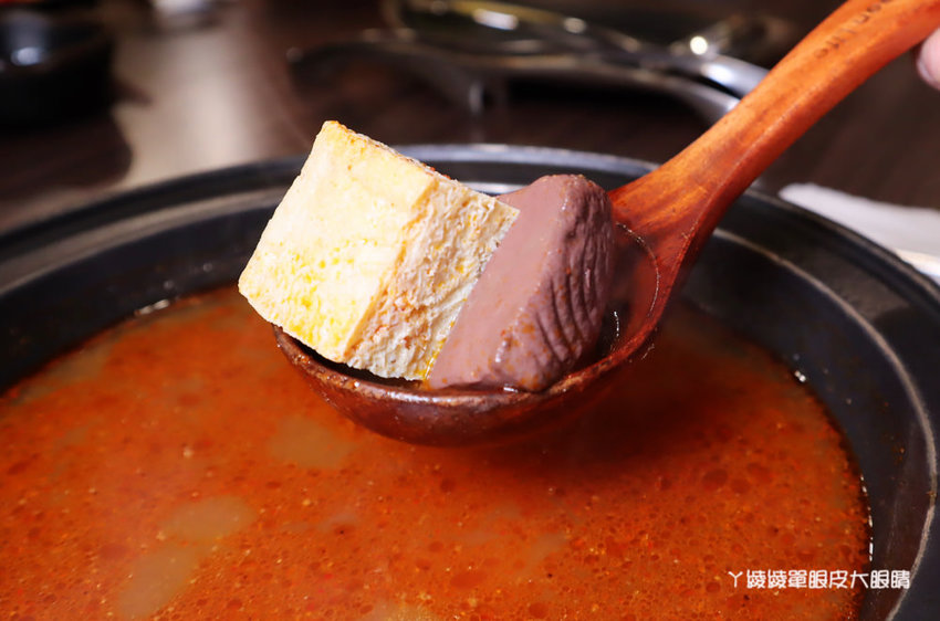 竹北火鍋吃到飽推薦鮮稻精緻鍋物！霸道海陸套餐、專屬好蝦套餐、肉肉套餐吃到爽