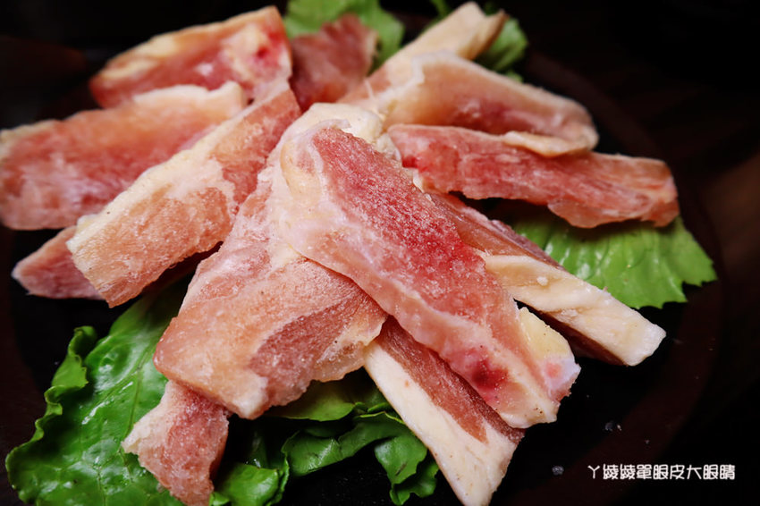 竹北火鍋吃到飽推薦鮮稻精緻鍋物！霸道海陸套餐、專屬好蝦套餐、肉肉套餐吃到爽