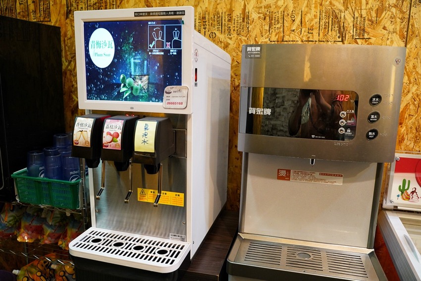 新竹竹北在地人推薦的火鍋吃到飽「鮮稻精緻鍋物」，採一人一鍋的方式，也有套餐可以選擇！ - 阿華田的美食日記