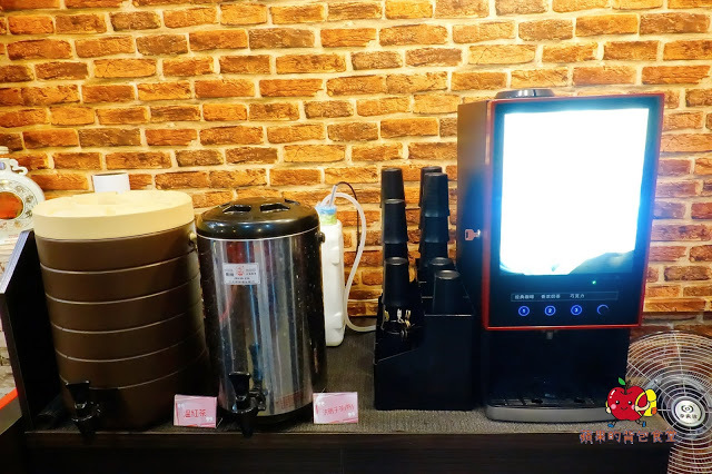 [火鍋吃到飽] 新竹 鮮稻精緻鍋物 肉類新鮮度爆表 大推霜降牛松阪豬雞肉 天使紅蝦彈牙又帶海的鮮味 親民價錢吃到飽鍋物