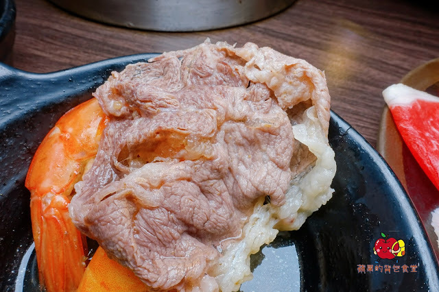 [火鍋吃到飽] 新竹 鮮稻精緻鍋物 肉類新鮮度爆表 大推霜降牛松阪豬雞肉 天使紅蝦彈牙又帶海的鮮味 親民價錢吃到飽鍋物
