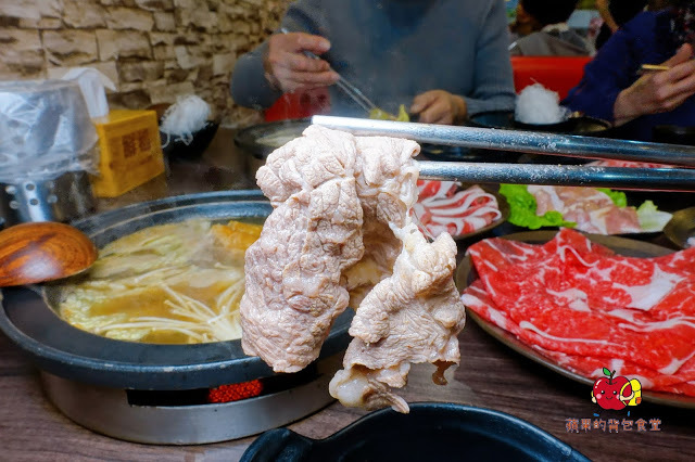 [火鍋吃到飽] 新竹 鮮稻精緻鍋物 肉類新鮮度爆表 大推霜降牛松阪豬雞肉 天使紅蝦彈牙又帶海的鮮味 親民價錢吃到飽鍋物