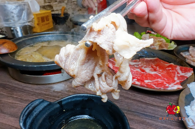 [火鍋吃到飽] 新竹 鮮稻精緻鍋物 肉類新鮮度爆表 大推霜降牛松阪豬雞肉 天使紅蝦彈牙又帶海的鮮味 親民價錢吃到飽鍋物