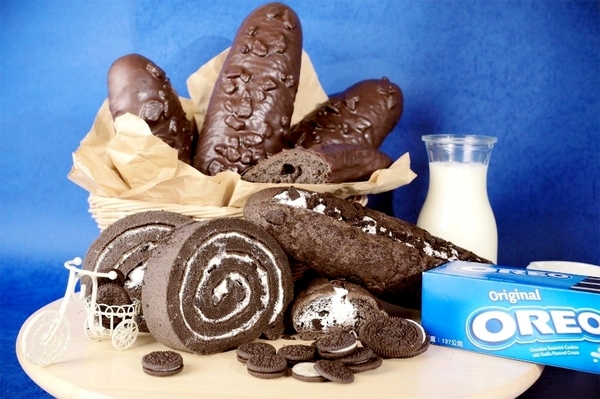 OREO甜點:全球獨家家樂福、萊爾富 X OREO奧利奧巧克力聯名限定甜點/巧克力菠蘿泡芙/螞蟻的最愛