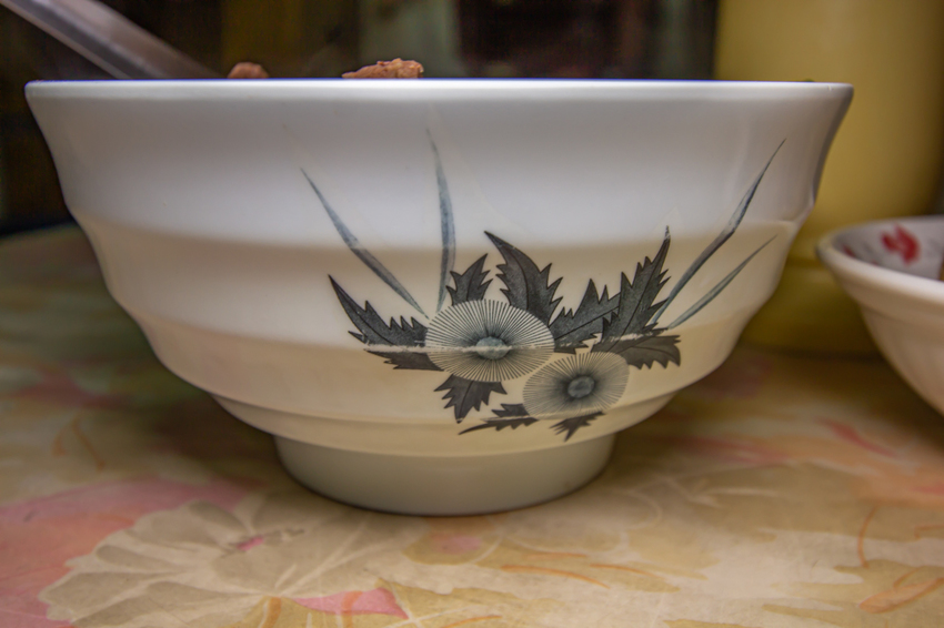 台中烏日，日盈排骨酥麵鮮蚵仔麵~郵局對面的美食... - 微笑Joe幸運