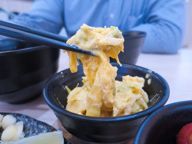 初牛炭火直燒丼飯專賣店38