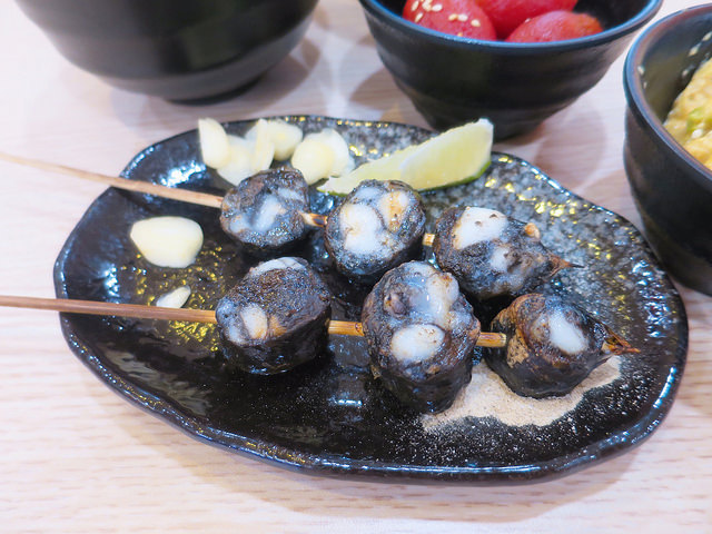 初牛炭火直燒丼飯專賣店34