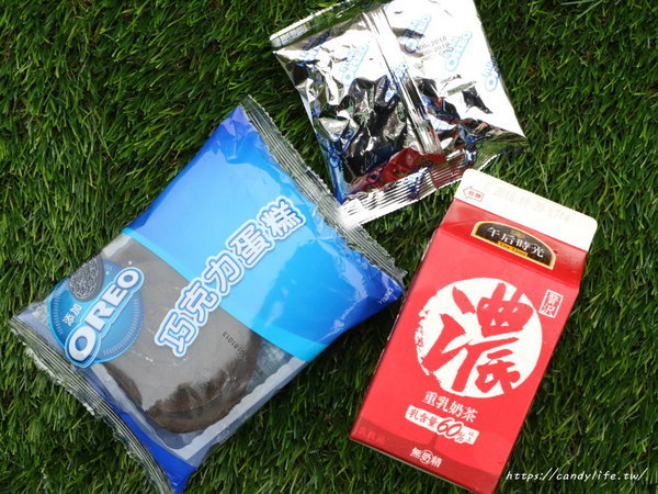 萊爾富:萊爾富與OREO聯名,推出3款期間限定甜點~一開賣就售空!