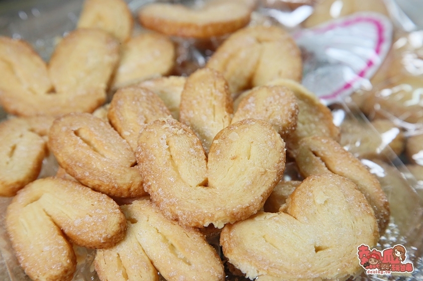 【嘉義伴手禮】藏身於荷花田旁的零食食品廠,沒有在地人帶路還找不到的好味道:弘家馨食品 - 熱血玩台南。跳躍新世界