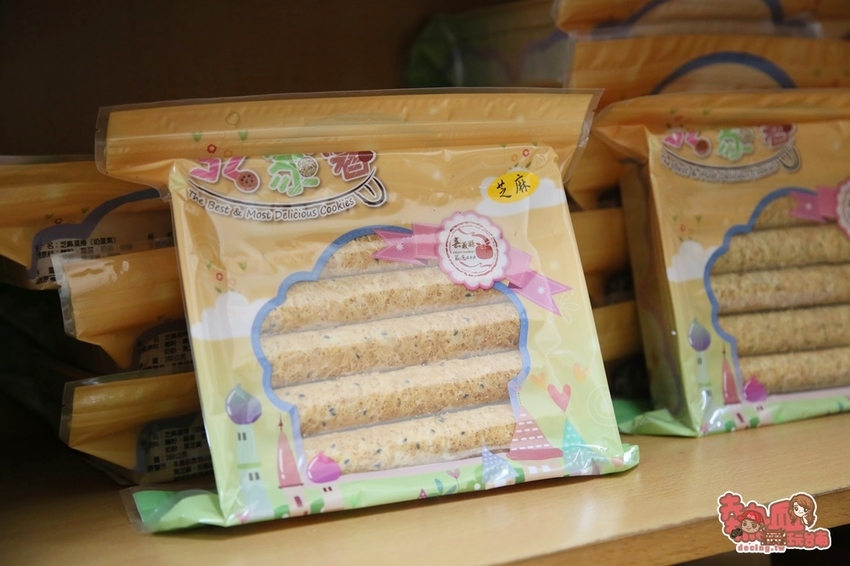 【嘉義伴手禮】藏身於荷花田旁的零食食品廠,沒有在地人帶路還找不到的好味道:弘家馨食品 - 熱血玩台南。跳躍新世界