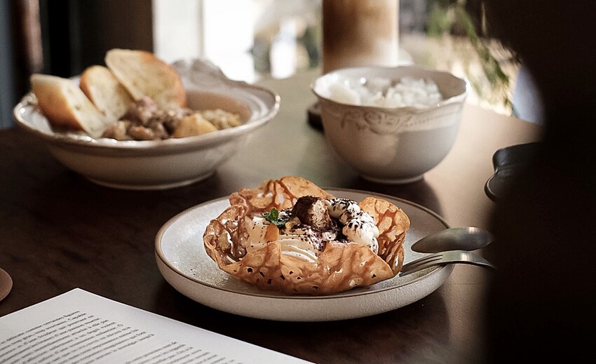 台中深夜咖啡館,Coffury Studio No.71全新風貌,歐風色系太迷人了!