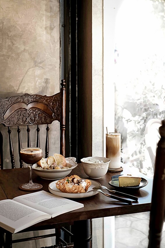 台中深夜咖啡館,Coffury Studio No.71全新風貌,歐風色系太迷人了!