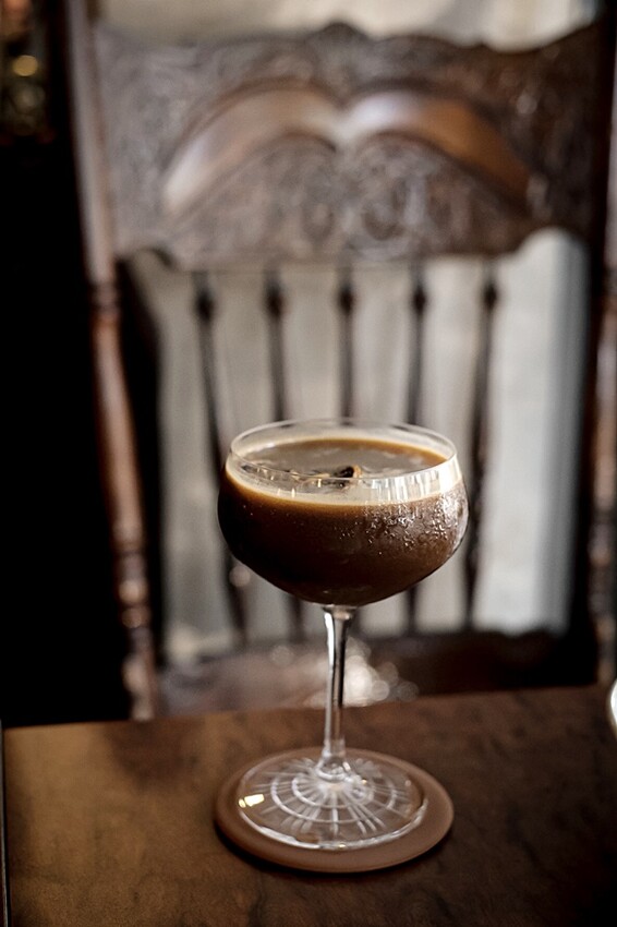 台中深夜咖啡館,Coffury Studio No.71全新風貌,歐風色系太迷人了!