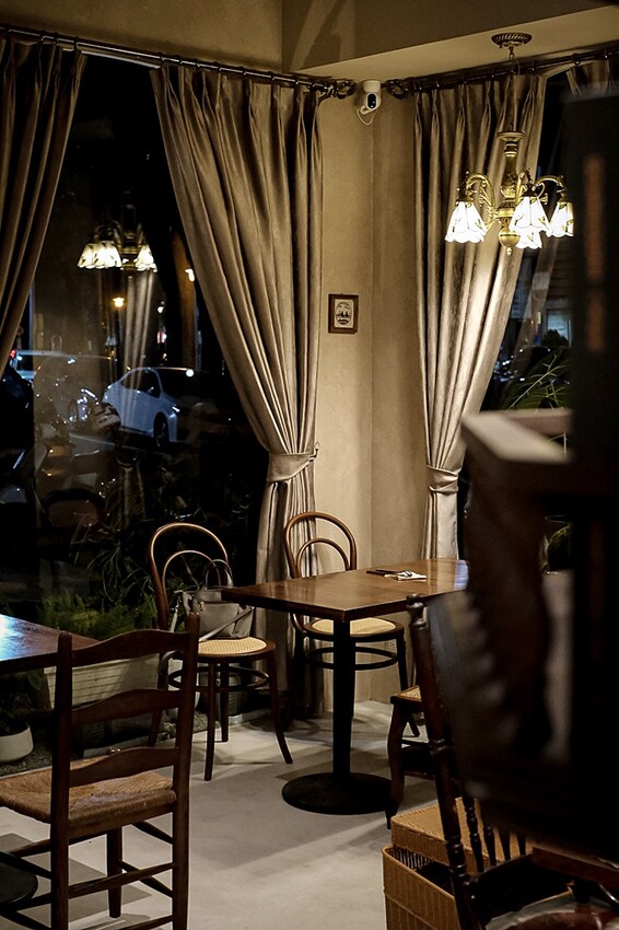 台中深夜咖啡館,Coffury Studio No.71全新風貌,歐風色系太迷人了!