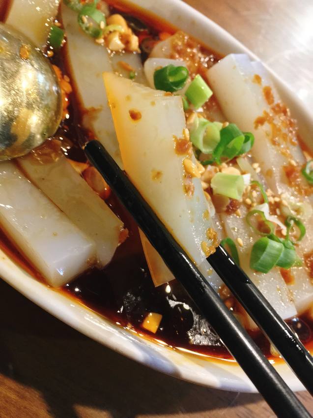 四川,重慶,辣,中山,川渝,酸辣粉,涼粉,我不是他媽媽,水煮牛肉,平價,銅板,人氣, 소주,焼酎,人気のスナック,인기있는 간식,宿泊施設,8回のパス