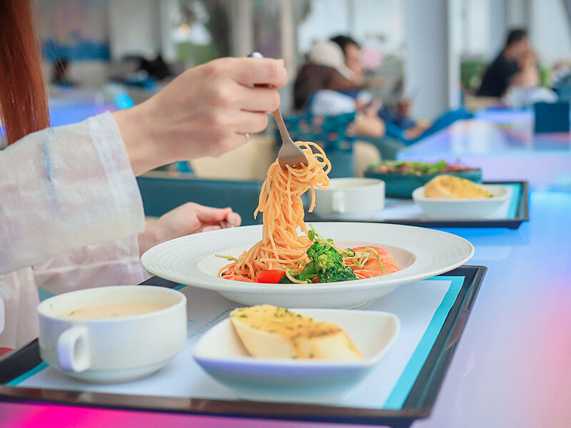 新竹夏季三角景觀咖啡廳 今夏在星光草地夜景下跳舞 新竹唯一戶外夜店風咖啡廳「初夏開嗨！6月DJ Party」開始囉~