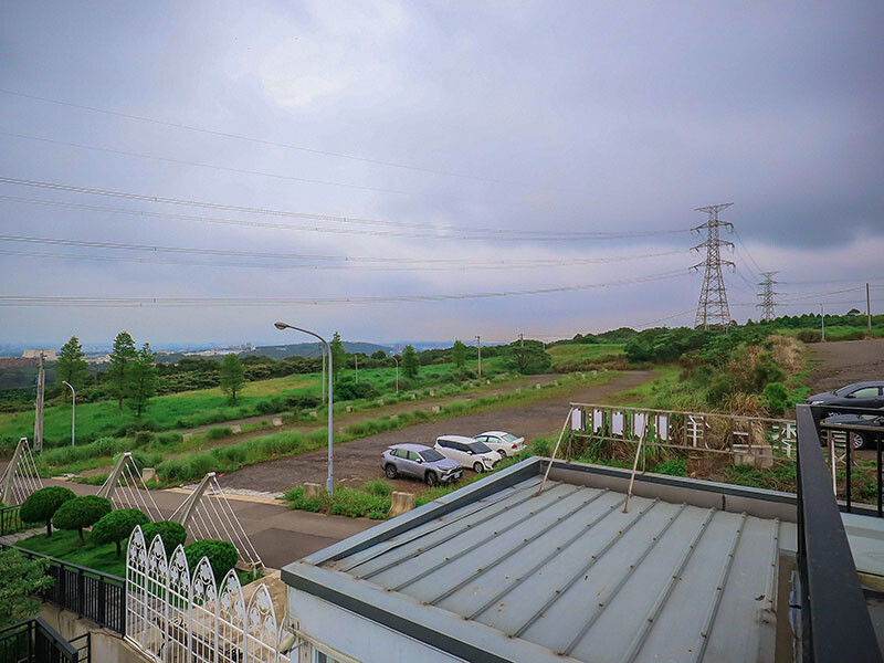 新竹夏季三角景觀咖啡廳 今夏在星光草地夜景下跳舞 新竹唯一戶外夜店風咖啡廳「初夏開嗨！6月DJ Party」開始囉~