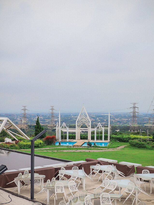 新竹夏季三角景觀咖啡廳 今夏在星光草地夜景下跳舞 新竹唯一戶外夜店風咖啡廳「初夏開嗨！6月DJ Party」開始囉~