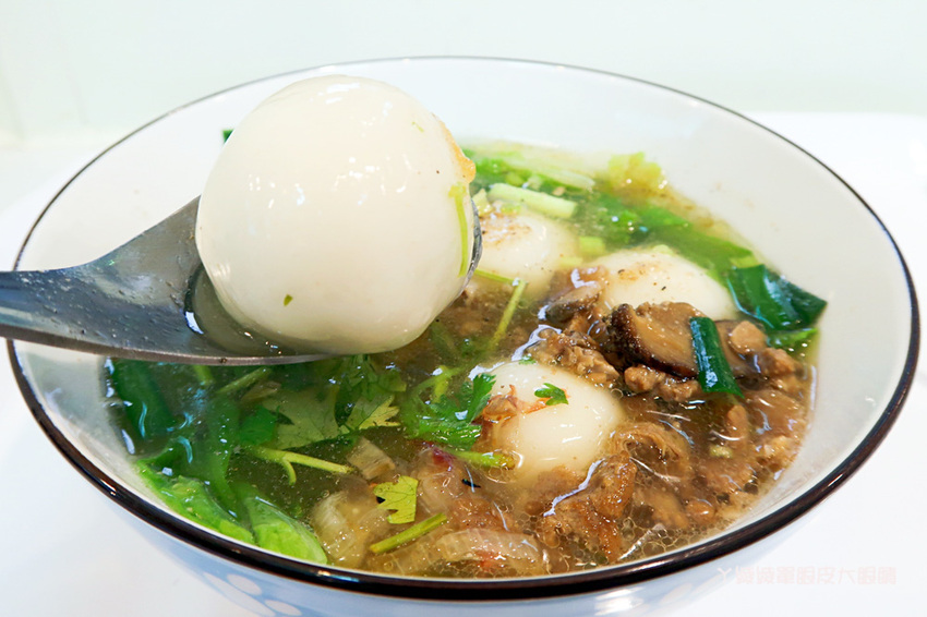 新竹湯圓推薦｜村爸湯圓，傳承三代的好味道！包餡鹹湯圓、杏仁豆腐冰、剉冰、甜湯