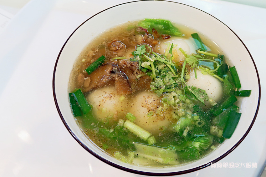 新竹湯圓推薦｜村爸湯圓，傳承三代的好味道！包餡鹹湯圓、杏仁豆腐冰、剉冰、甜湯