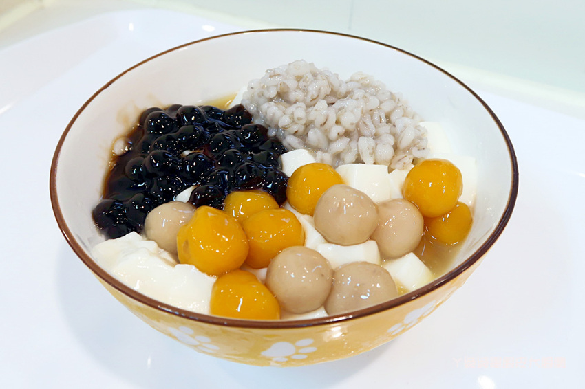 新竹湯圓推薦｜村爸湯圓，傳承三代的好味道！包餡鹹湯圓、杏仁豆腐冰、剉冰、甜湯