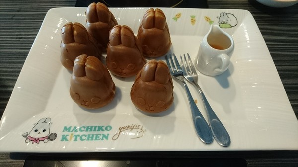 ㄇㄚˊ幾兔親子主題火鍋餐廳:高雄駁二~ㄇㄚˊ幾兔親子主題火鍋餐廳(棧貳店)~兔兔列車上菜囉~超萌的啦~ ㄇㄚˊ幾兔親子主題火鍋餐廳:高雄駁二~ㄇㄚˊ幾兔親子主題火鍋餐廳(棧貳店)~兔兔列車上菜囉~超萌的啦~