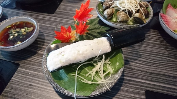 ㄇㄚˊ幾兔親子主題火鍋餐廳:高雄駁二~ㄇㄚˊ幾兔親子主題火鍋餐廳(棧貳店)~兔兔列車上菜囉~超萌的啦~ ㄇㄚˊ幾兔親子主題火鍋餐廳:高雄駁二~ㄇㄚˊ幾兔親子主題火鍋餐廳(棧貳店)~兔兔列車上菜囉~超萌的啦~