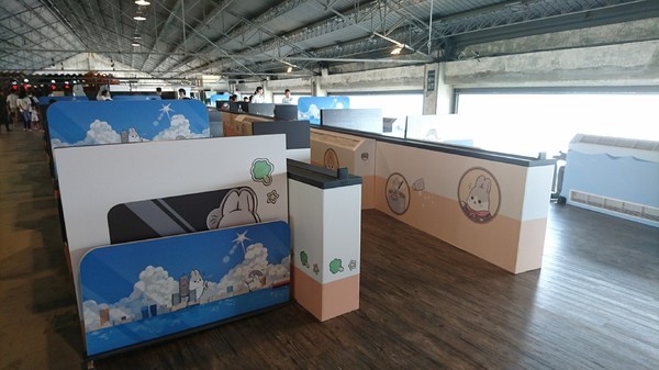 ㄇㄚˊ幾兔親子主題火鍋餐廳:高雄駁二~ㄇㄚˊ幾兔親子主題火鍋餐廳(棧貳店)~兔兔列車上菜囉~超萌的啦~ ㄇㄚˊ幾兔親子主題火鍋餐廳:高雄駁二~ㄇㄚˊ幾兔親子主題火鍋餐廳(棧貳店)~兔兔列車上菜囉~超萌的啦~