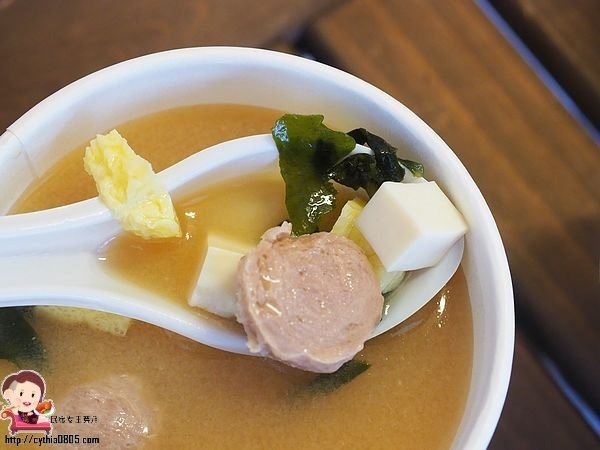 桃園巷弄美食-輕.壽司-8貫創意壽司只賣你80元，輕爽好吃一定要預約 @民宿女王芽月-美食.旅遊.全台趴趴走