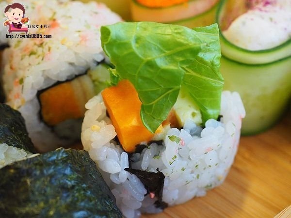桃園巷弄美食-輕.壽司-8貫創意壽司只賣你80元，輕爽好吃一定要預約 @民宿女王芽月-美食.旅遊.全台趴趴走