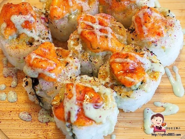 桃園巷弄美食-輕.壽司-8貫創意壽司只賣你80元，輕爽好吃一定要預約 @民宿女王芽月-美食.旅遊.全台趴趴走