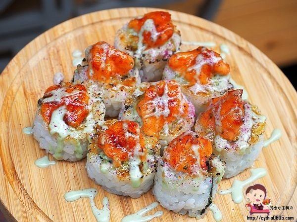 桃園巷弄美食-輕.壽司-8貫創意壽司只賣你80元，輕爽好吃一定要預約 @民宿女王芽月-美食.旅遊.全台趴趴走