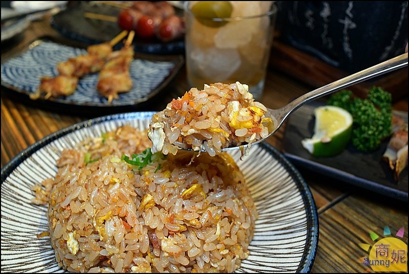 プロ燒鳥專門店。台中超好吃燒鳥居酒屋一秒到日本!神泡達人店免服務費營業到01:00更加分-商妮吃喝遊樂