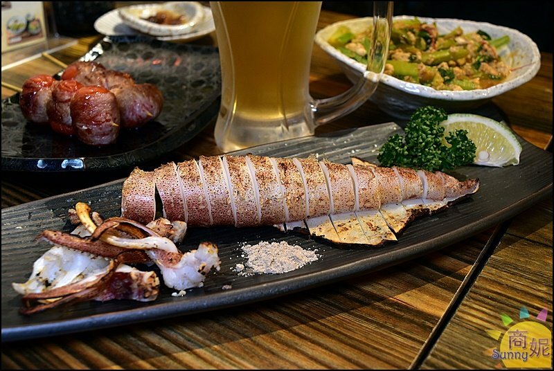 プロ燒鳥專門店。台中超好吃燒鳥居酒屋一秒到日本!神泡達人店免服務費營業到01:00更加分-商妮吃喝遊樂