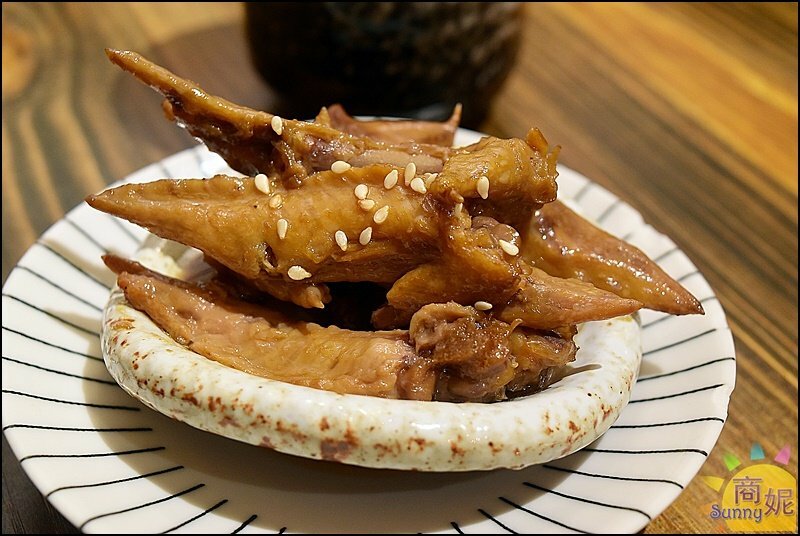 プロ燒鳥專門店。台中超好吃燒鳥居酒屋一秒到日本!神泡達人店免服務費營業到01:00更加分-商妮吃喝遊樂