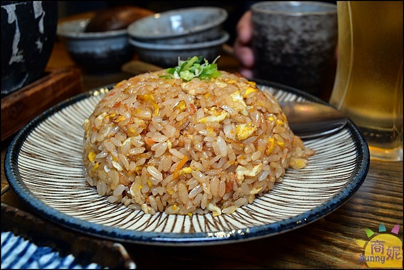 プロ燒鳥專門店。台中超好吃燒鳥居酒屋一秒到日本!神泡達人店免服務費營業到01:00更加分-商妮吃喝遊樂