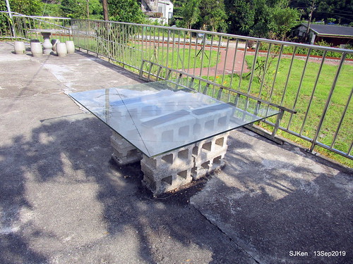 Cafe Hytte, nearby Sandiaoling, Hsinpei City, Taiwan, SJKen, Sep 13, 2019