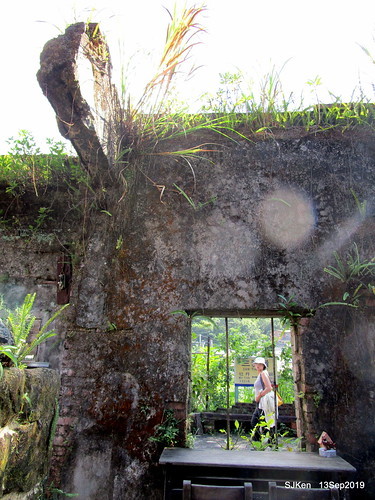 Cafe Hytte, nearby Sandiaoling, Hsinpei City, Taiwan, SJKen, Sep 13, 2019