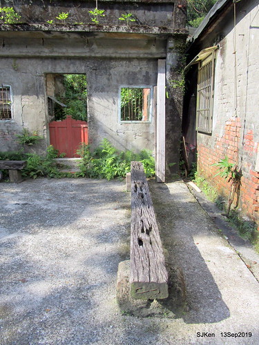 Cafe Hytte, nearby Sandiaoling, Hsinpei City, Taiwan, SJKen, Sep 13, 2019