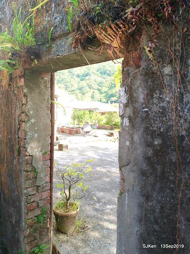 Cafe Hytte, nearby Sandiaoling, Hsinpei City, Taiwan, SJKen, Sep 13, 2019