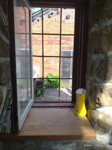 Cafe Hytte, nearby Sandiaoling, Hsinpei City, Taiwan, SJKen, Sep 13, 2019