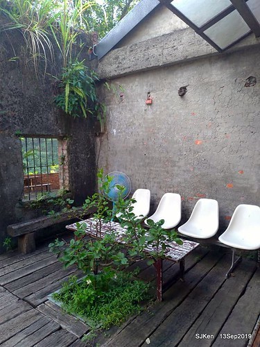 Cafe Hytte, nearby Sandiaoling, Hsinpei City, Taiwan, SJKen, Sep 13, 2019