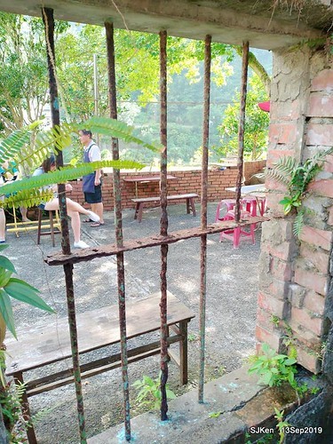 Cafe Hytte, nearby Sandiaoling, Hsinpei City, Taiwan, SJKen, Sep 13, 2019