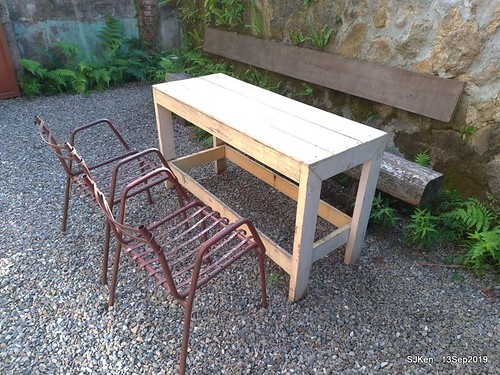 Cafe Hytte, nearby Sandiaoling, Hsinpei City, Taiwan, SJKen, Sep 13, 2019