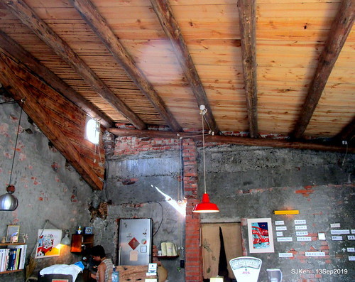 Cafe Hytte, nearby Sandiaoling, Hsinpei City, Taiwan, SJKen, Sep 13, 2019