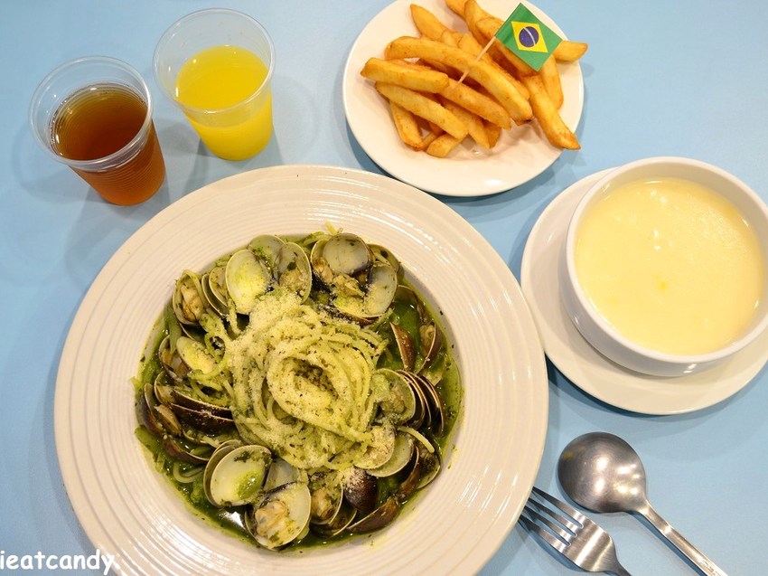 彰化後火車站親子餐廳分享，包場就有自己的遊戲室，料理也不錯吃喔！