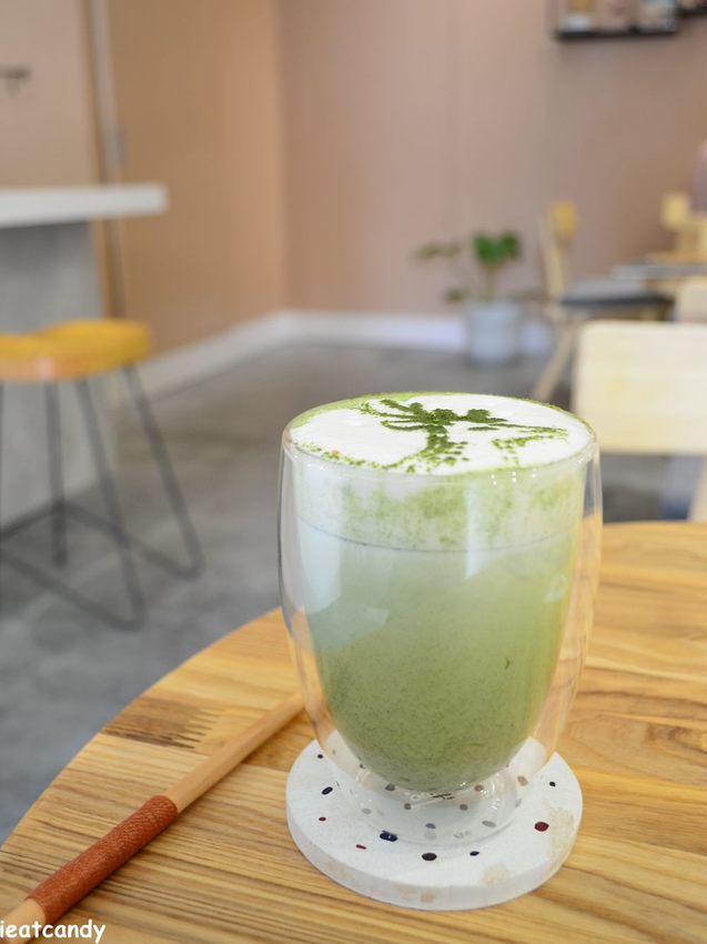 社頭美食_鹿點咖啡糸彔店│社頭新開幕咖啡館，隱藏在熱鬧的市場商圈內！ - 愛伊特candy的分享樂園